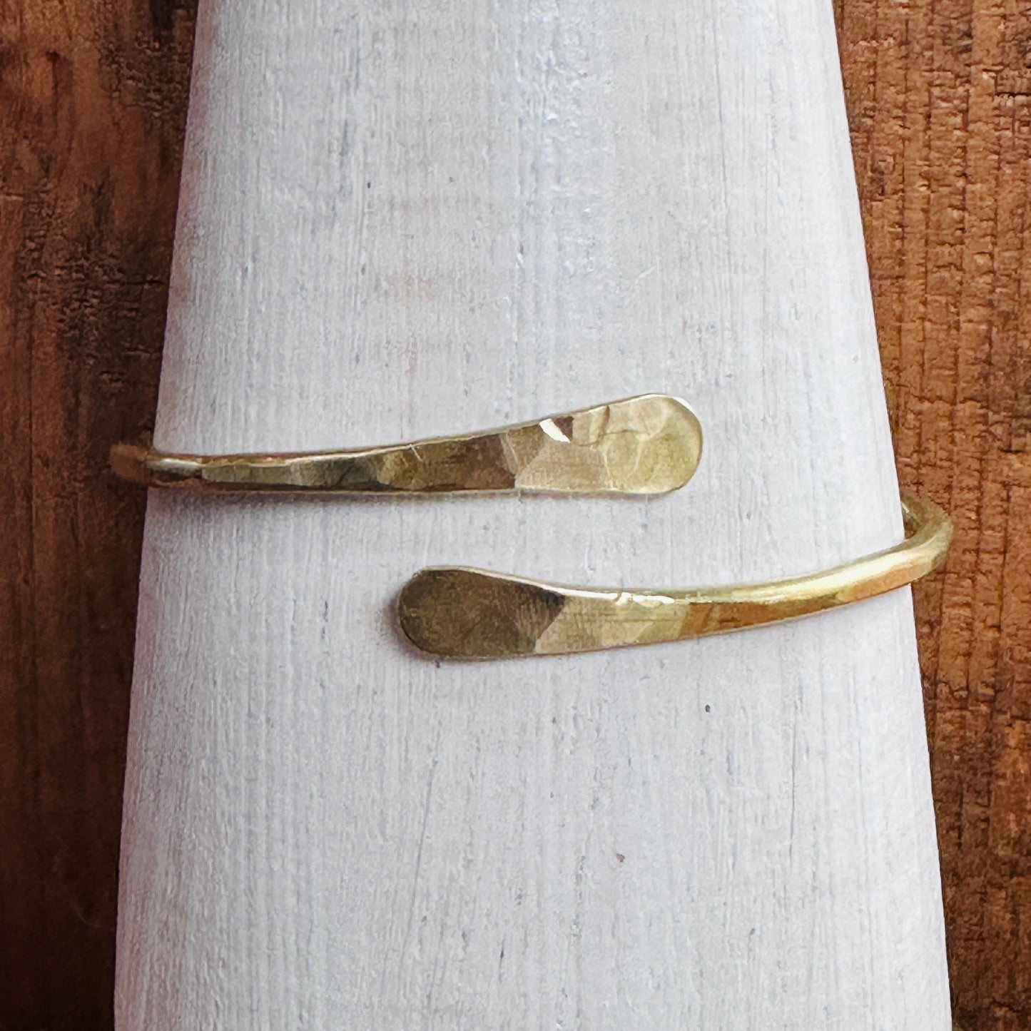 Brass Cuff spriral Bracelet