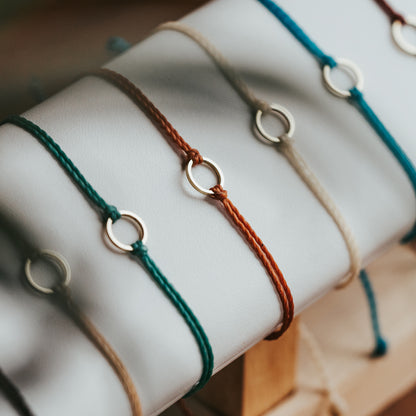 Minimalist Circle String Bracelets  |  Adjustable